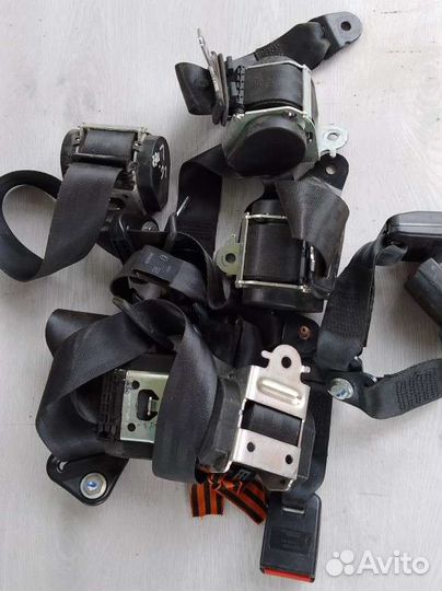 Ремень безопасности Renault Logan