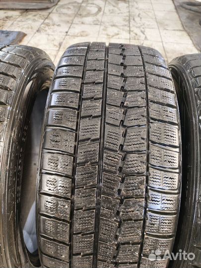 Dunlop Winter Maxx WM01 235/45 R17