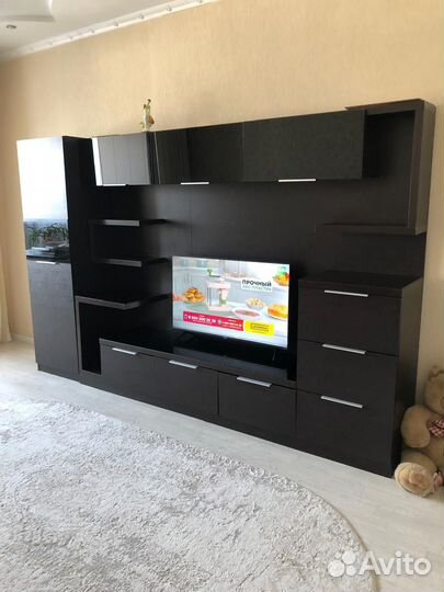 Стенка в гостиную