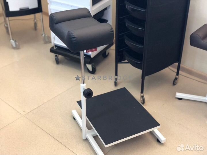 Подставка для педикюра под ногу и ванну