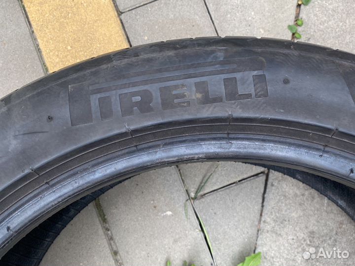 Pirelli P Zero 245/40 R19