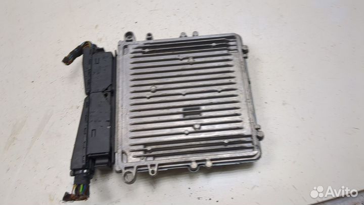 Блок управления двигателем Mercedes Vito W639