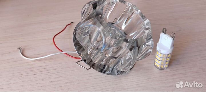 Светильник потолочный