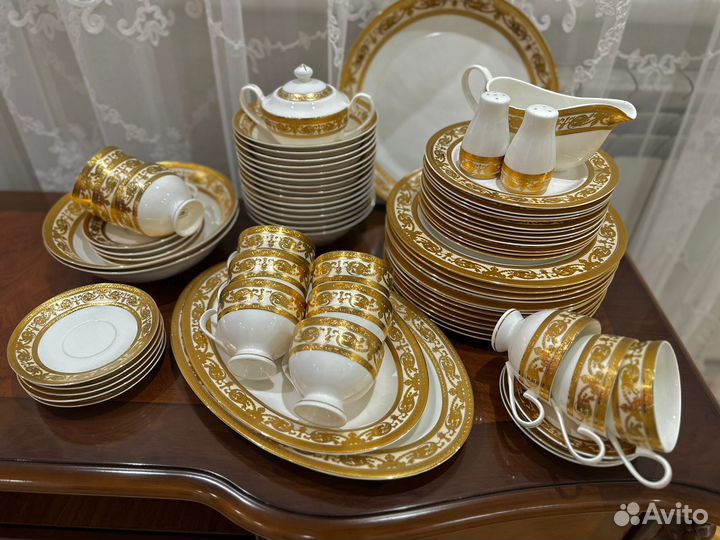 Набор столовой посуды на 12 персон