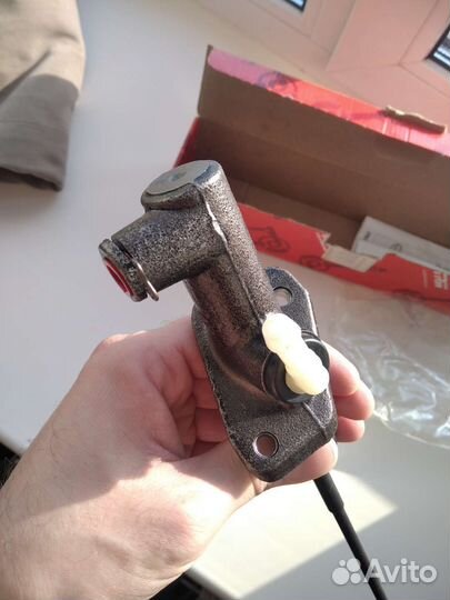 Цилиндр сцепления главный