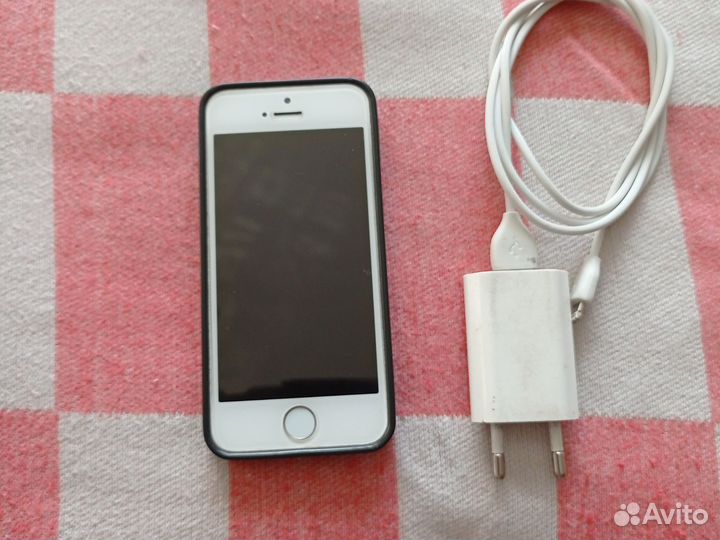 iPhone 5S, 16 ГБ