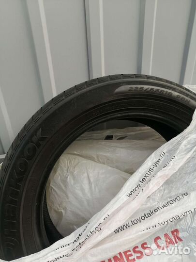 Hankook AH11 2.25/55 R18