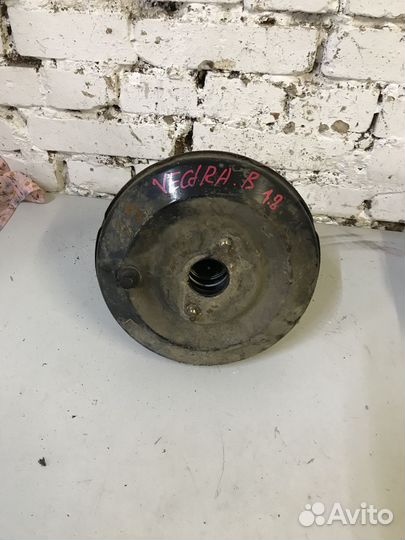 Усилитель тормозов Opel Vectra B