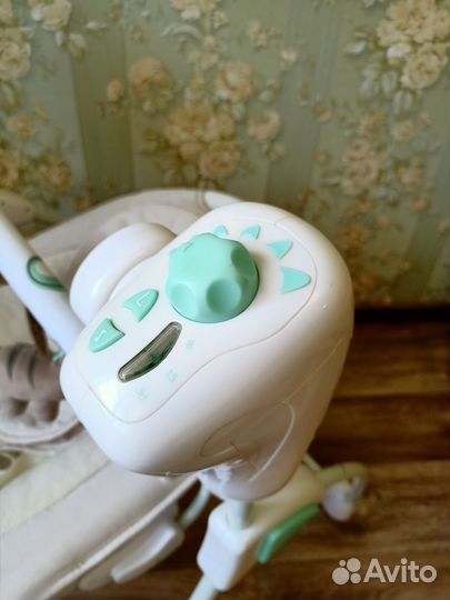 Детские электронные качели шезлонг