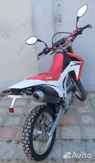 Мотоцикл honda CRF 2012