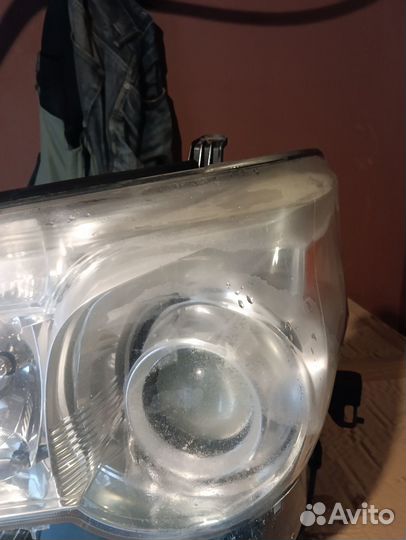 Фары на lexus GX 460