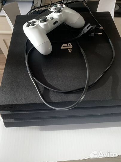 Sony playstation 4 pro 1tb