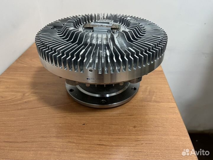 Вискомуфта камаз 5490, MB axor