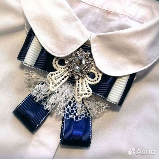 Школьный галстук ручной работы