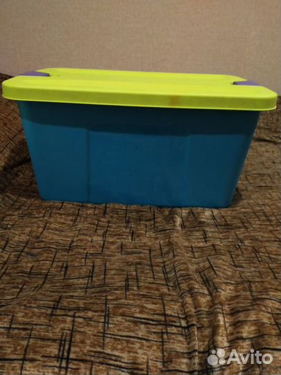 Ящик для игрушек из на колесах