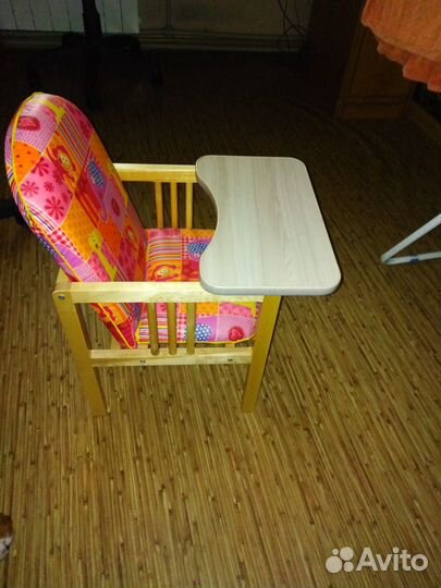 Стульчик для кормления