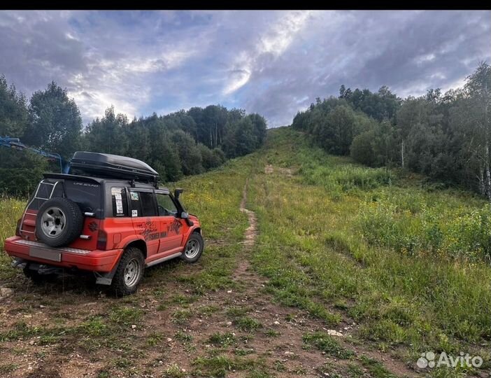 Mazda Proceed Levante 2.0 AT, 1996, 260 000 км