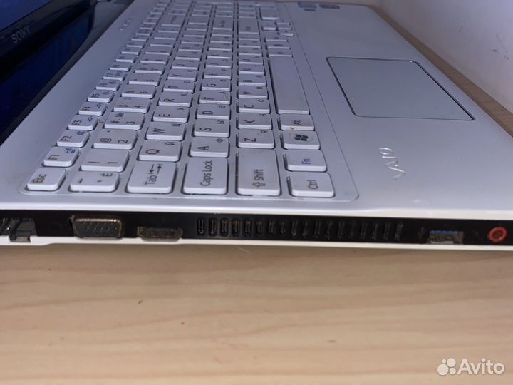 Быстрый ноутбук Sony i5/SSD