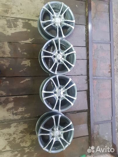 Литые диски r14 на ваз 4 98 бу