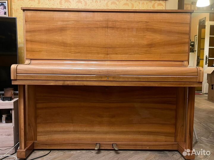 Пианино Blüthner