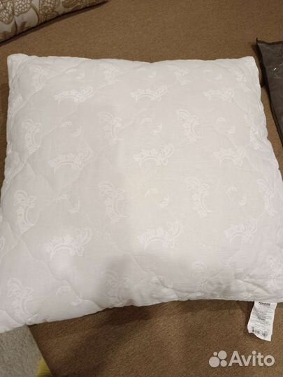 Подушка новая 68/68