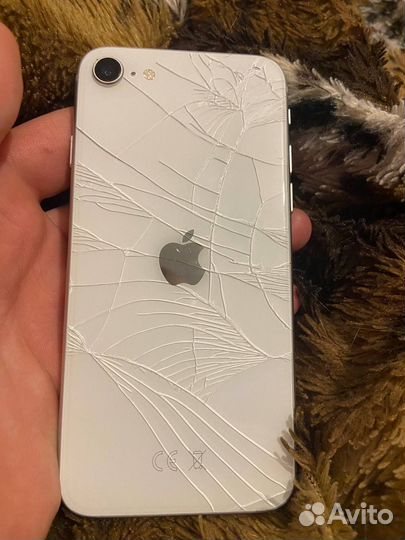 iPhone SE (2020), 64 ГБ