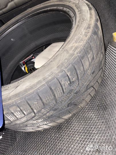 Continental ContiPremiumContact 215/55 R17 204ZR