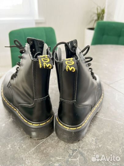 Ботинки женские мартинсы