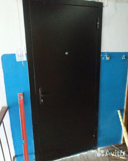 Дверь входная металлическая Стройгост 5.1.металл