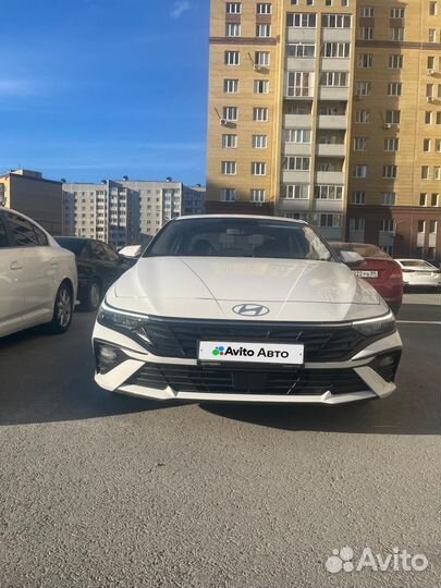 Hyundai Elantra 1.5 CVT, 2023, 2 200 км