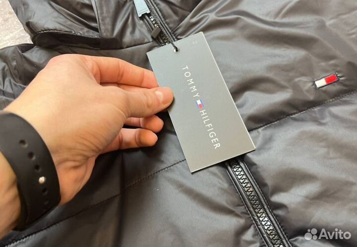 Легкие куртки Tommy Hilfinger стильные