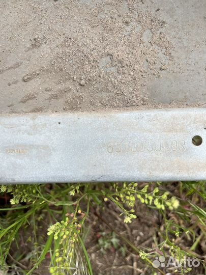 Крыло Renault megane 3