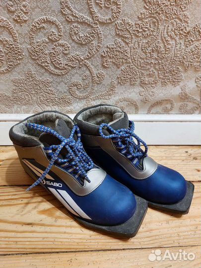 Беговые лыжи