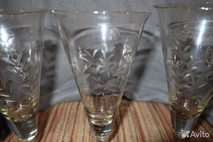 Три старинных стеклянных фужера до 1917 года