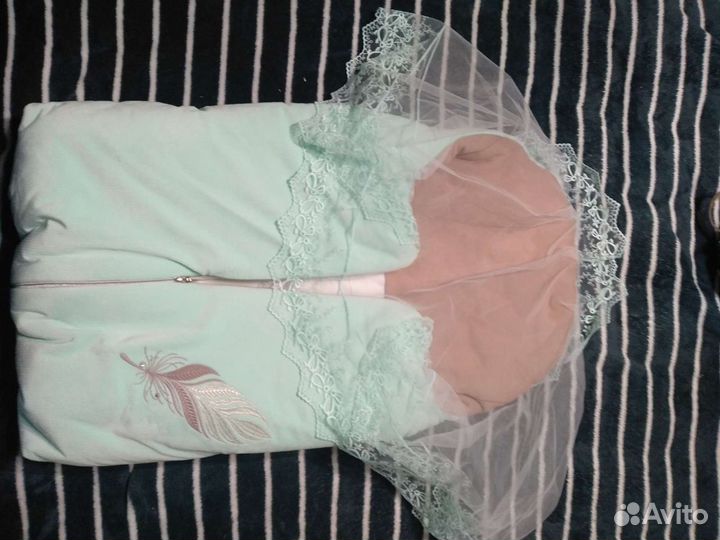 Конверт на выписку весенний