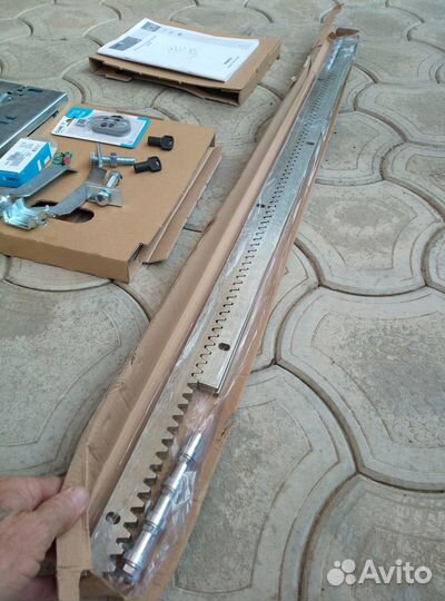 Привод для откатных ворот