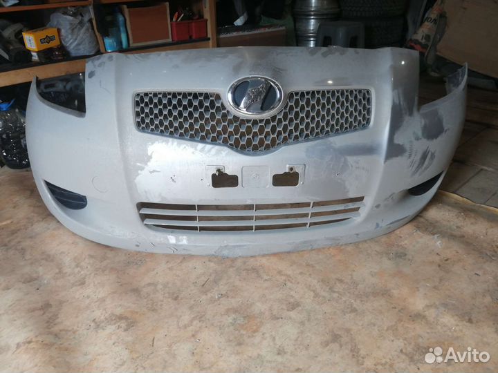 Бампера на toyota vitz 2 кузов