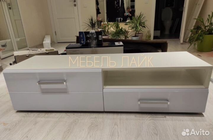 Тумба под телевизор