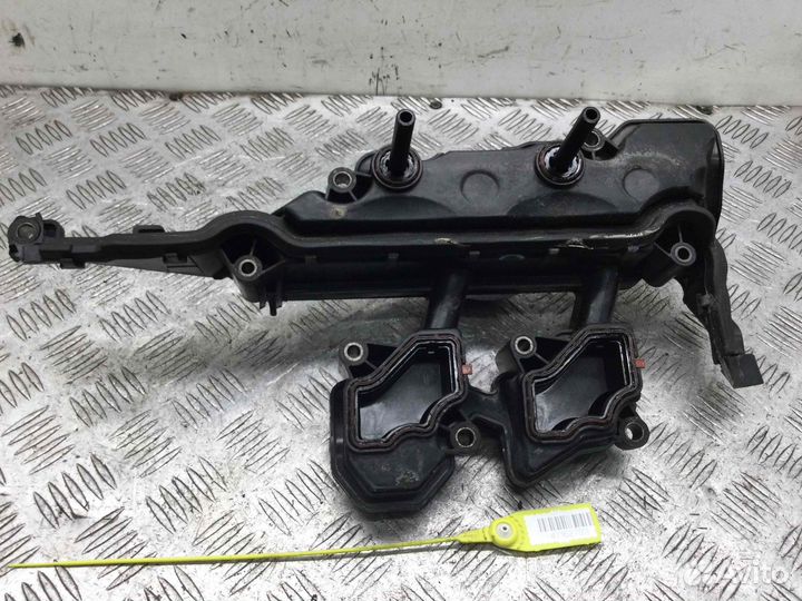 Клапан вентиляции картерных газов Renault Trafic M