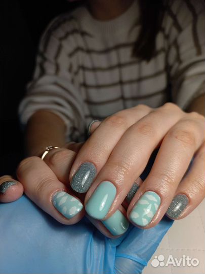 Маникюр с покрытием гель-лак, наращивание