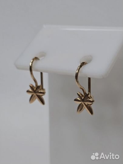Золотые серьги