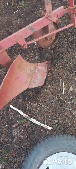 Конный плуг