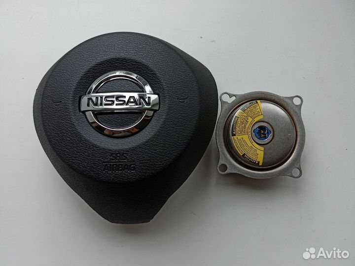 Подушка безопасности крышка + пиропатрон Nissan