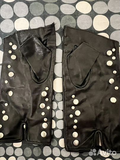 Перчатки нат. Кожа минетки без пальцев