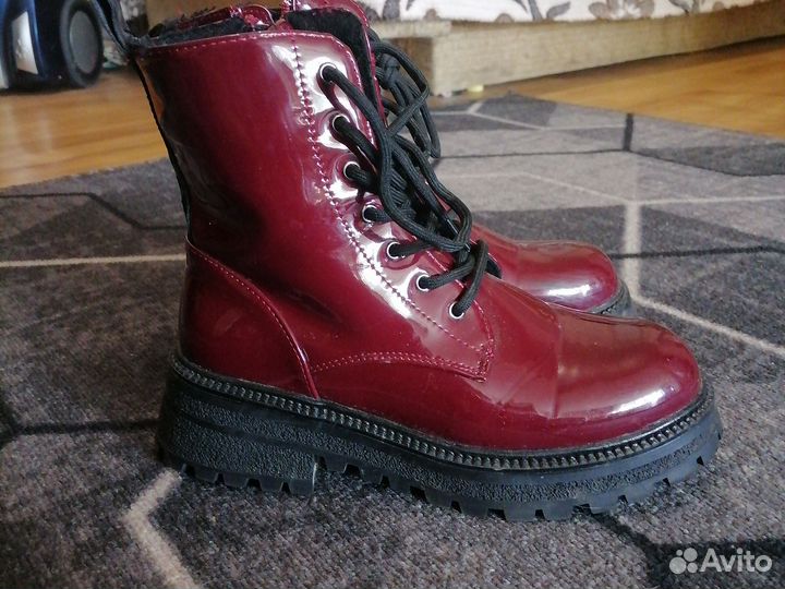 Ботинки женские