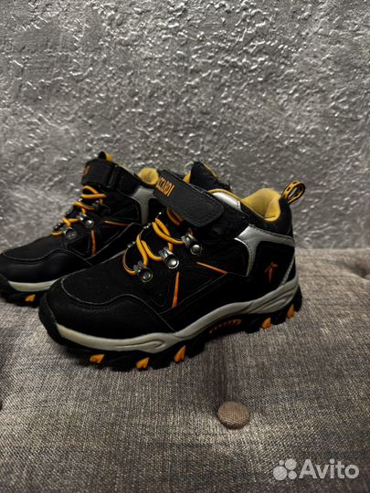 Ботинки демисезонные для мальчика 30