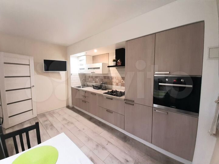 2-к. квартира, 64,4 м², 1/5 эт.