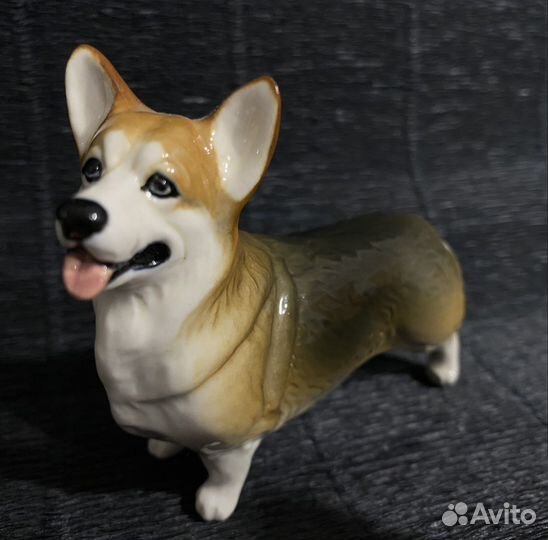 Корги фарфоровая статутка собаки