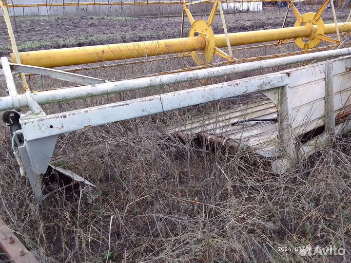 Жатка Ростсельмаш ЖВН-6, 2001