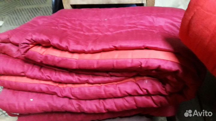Одеяло и подушки б/у